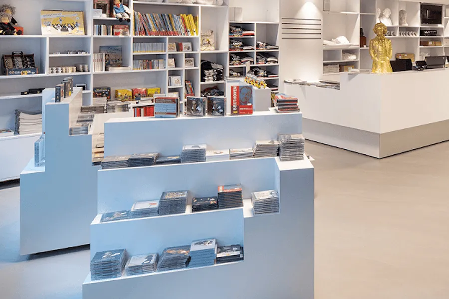 Shelves and book tables of the Beethoven-Haus store at Bonngasse 21. The shop's displays also include books published by Beethoven-Haus.